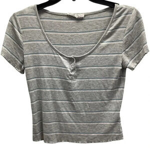 Pink Rose Lettuce Trim Striped Three Button Crop Top (Preowned)